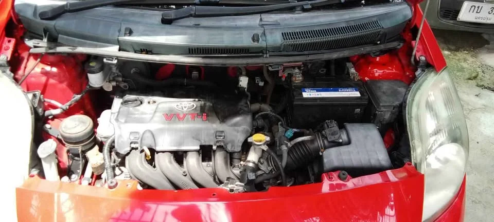 2007 Toyota Yaris II 2