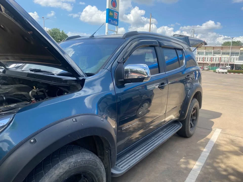 2018 Chevrolet TrailBlazer II 2