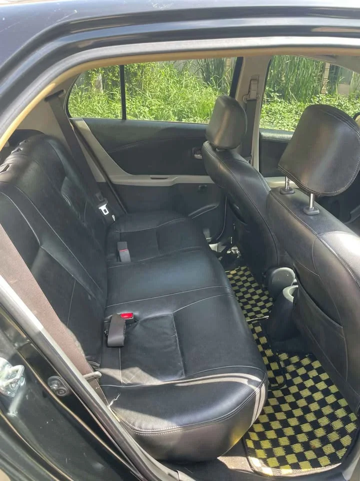 2008 Toyota Yaris II 3