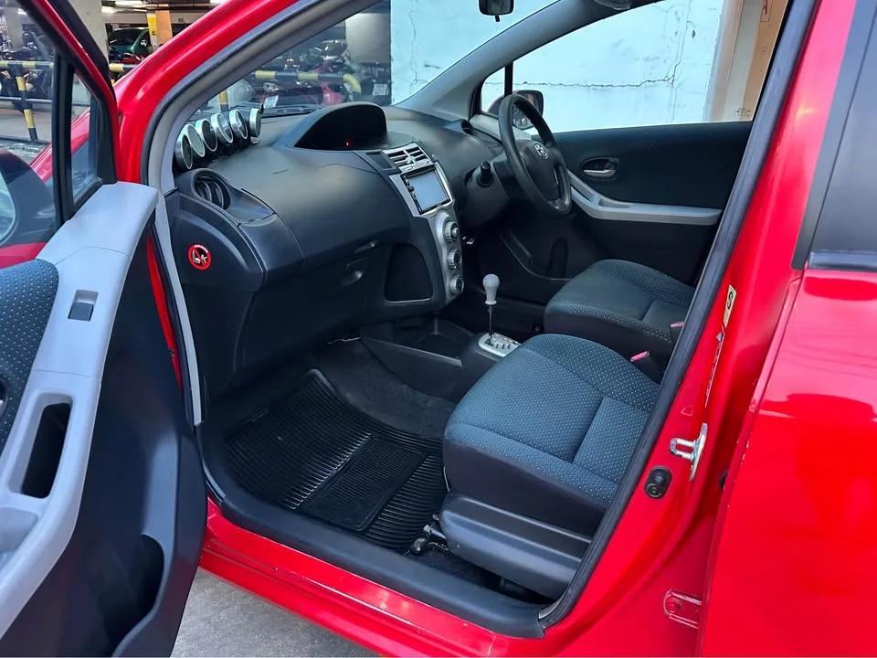 2006 Toyota Yaris II 3