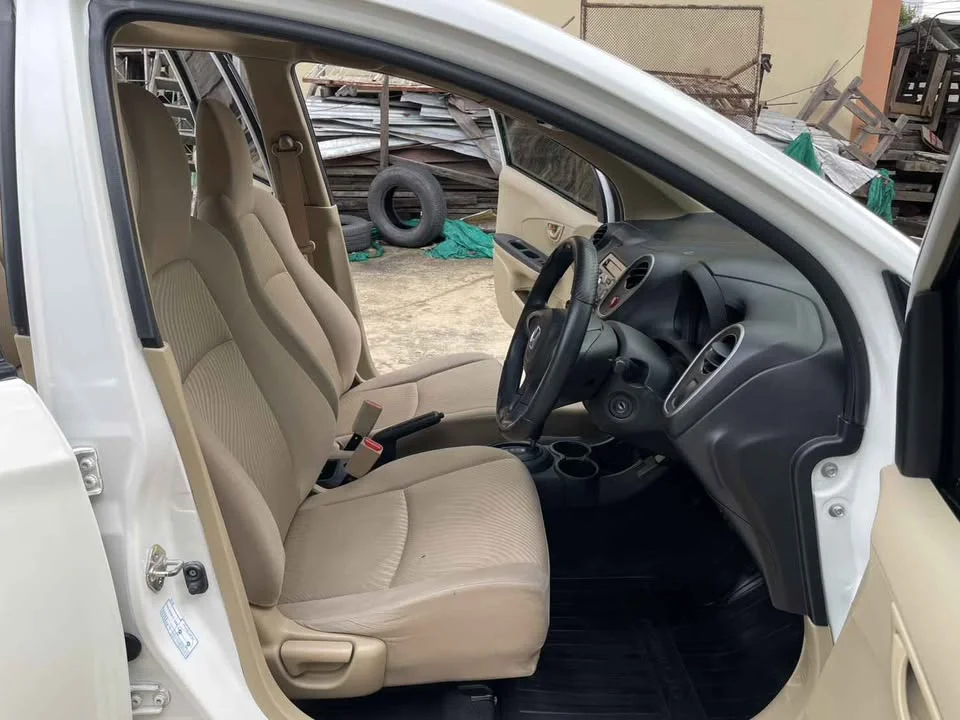 2015 Honda Mobilio II 3