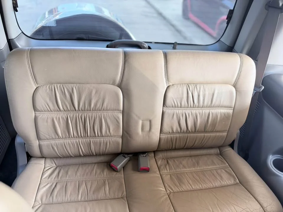 2005 Ford Everest I 3