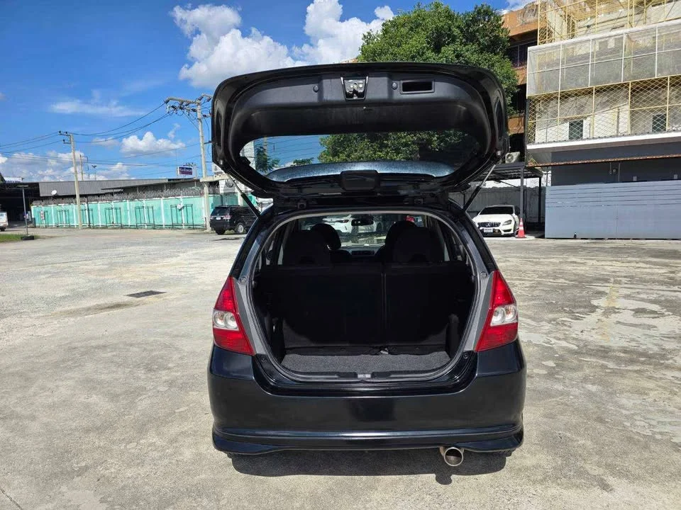 2005 Honda Jazz I 2