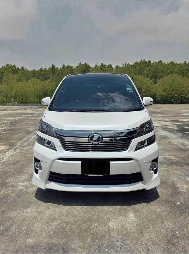 2013 Toyota Alphard, Vellfire II (AH20) 2