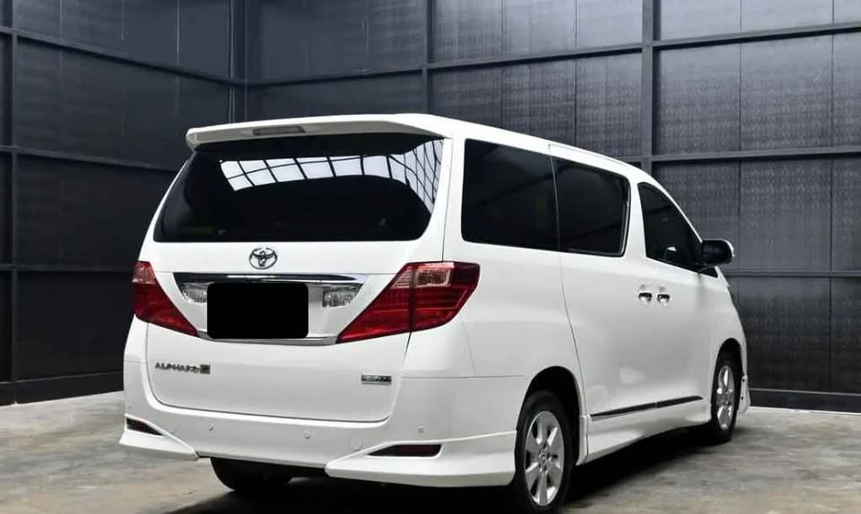 2011 Toyota Alphard, Vellfire II (AH20) 3