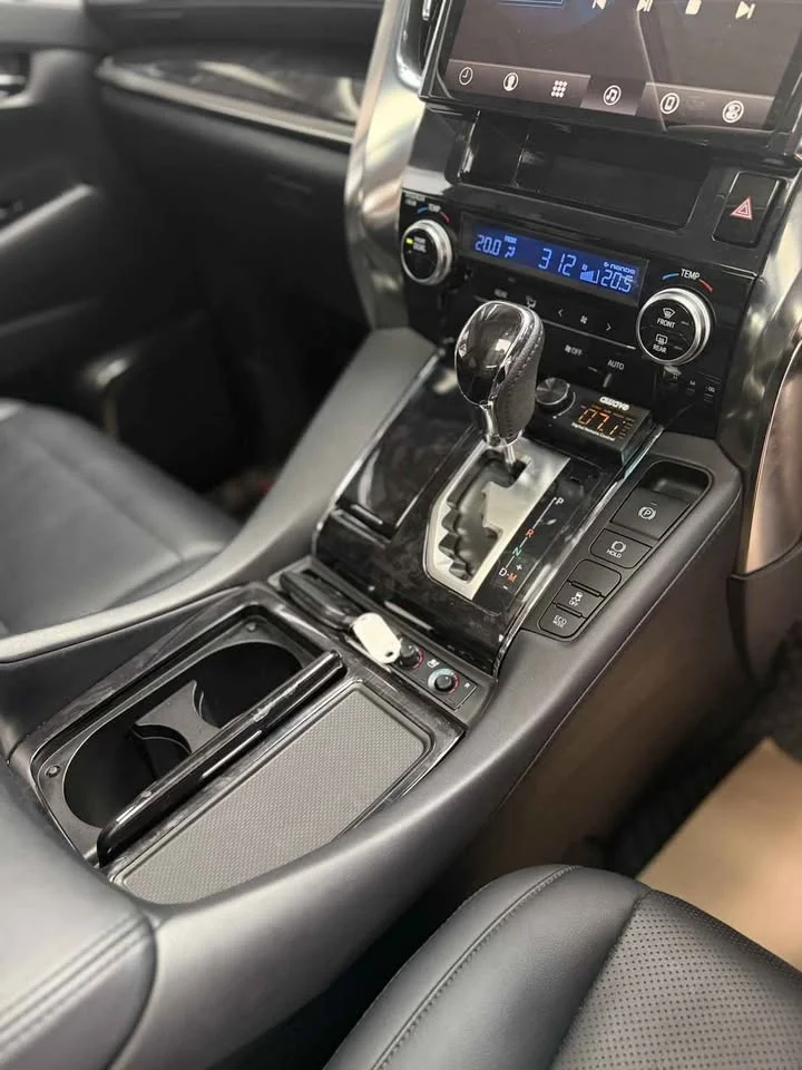 2019 Toyota Alphard, Vellfire III (AH30) 3
