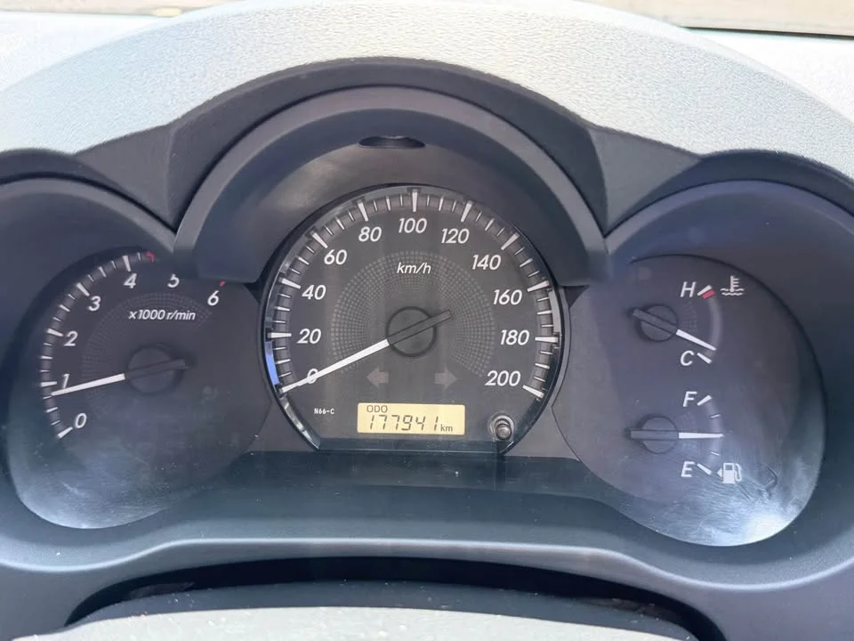 2014 Toyota Hilux VII 2