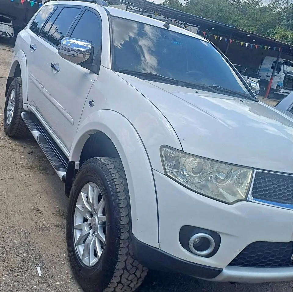 2014 Mitsubishi Pajero Sport II 2