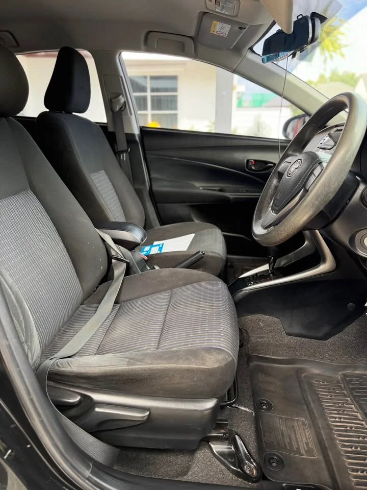 2018 Toyota Yaris ATIV III 2
