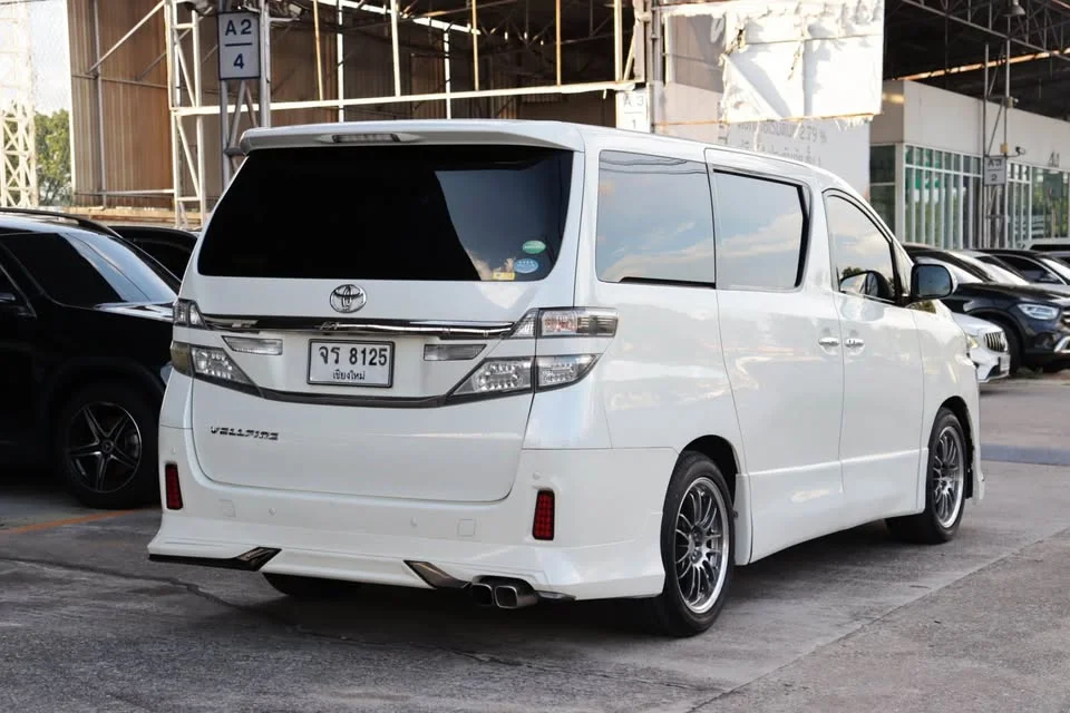 2013 Toyota Alphard, Vellfire II (AH20) 3