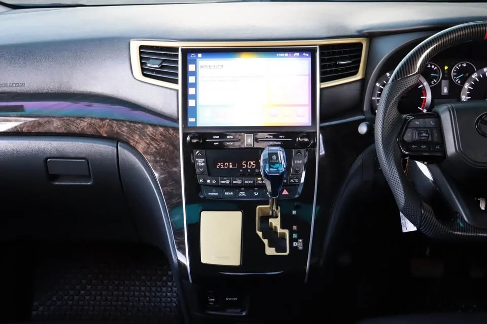 2013 Toyota Alphard, Vellfire II (AH20) 2