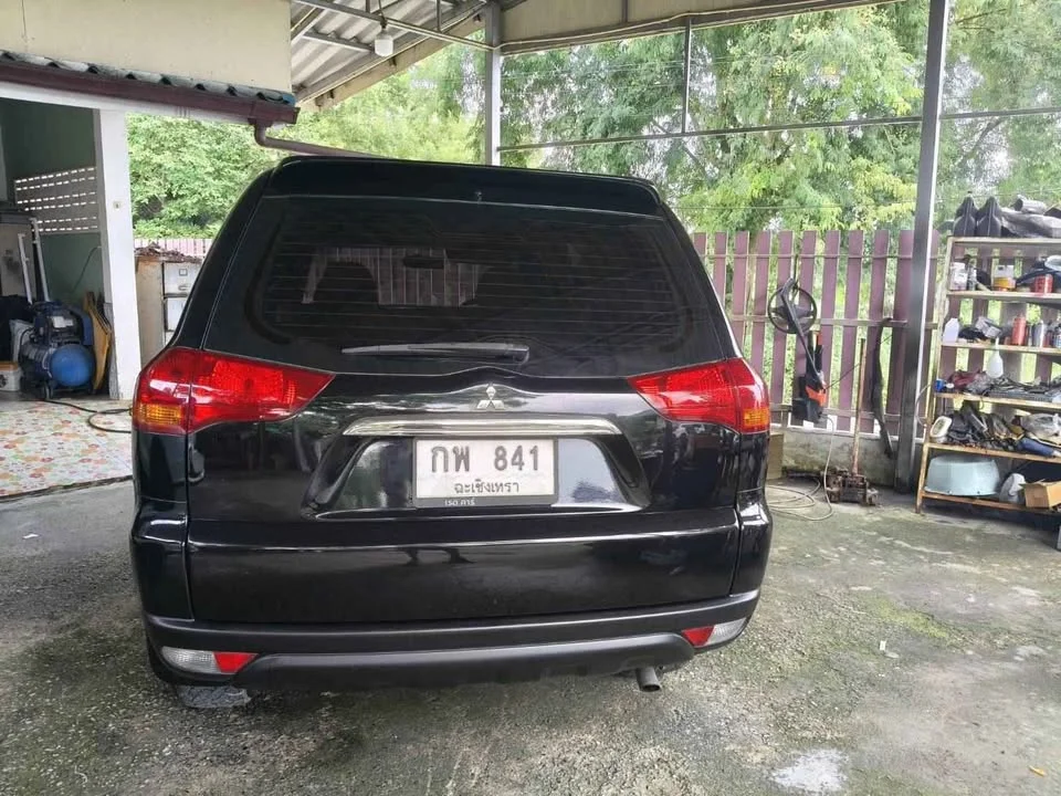 2009 Mitsubishi Pajero Sport II 2