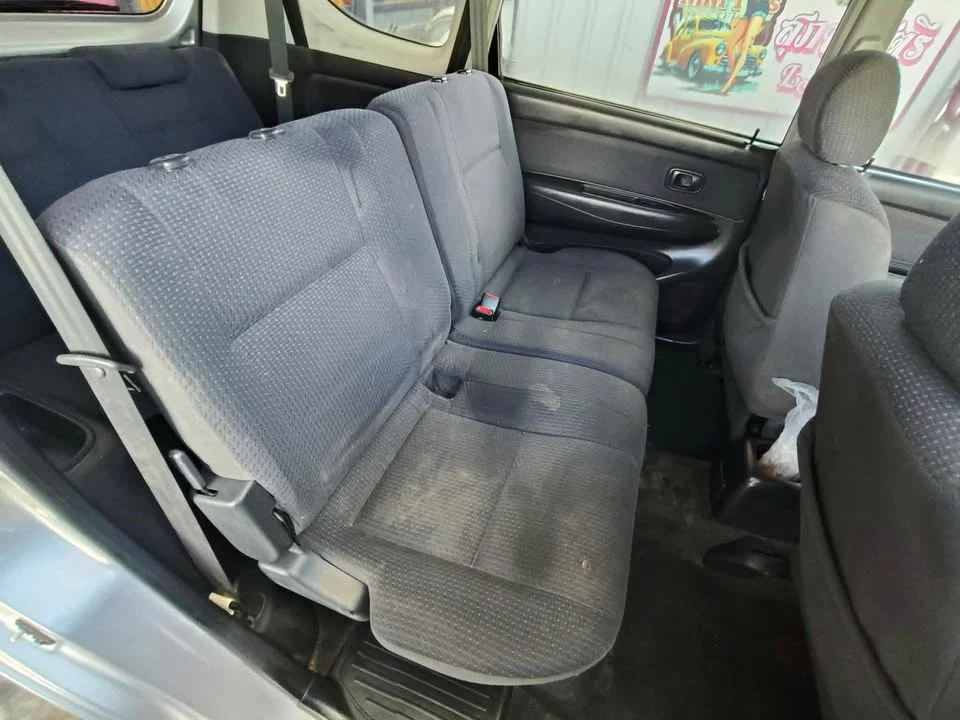 2006 Toyota Avanza I 3