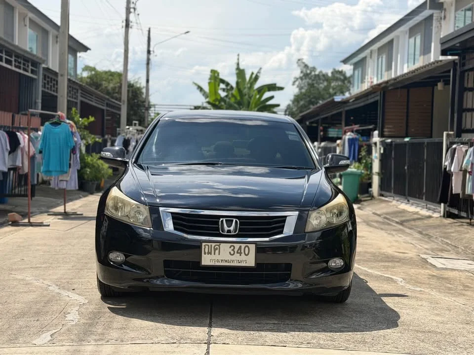 2008 Honda Accord VIII 2
