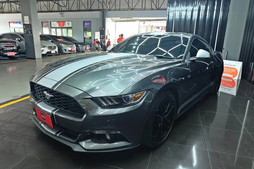 2016 Ford Mustang VI 2