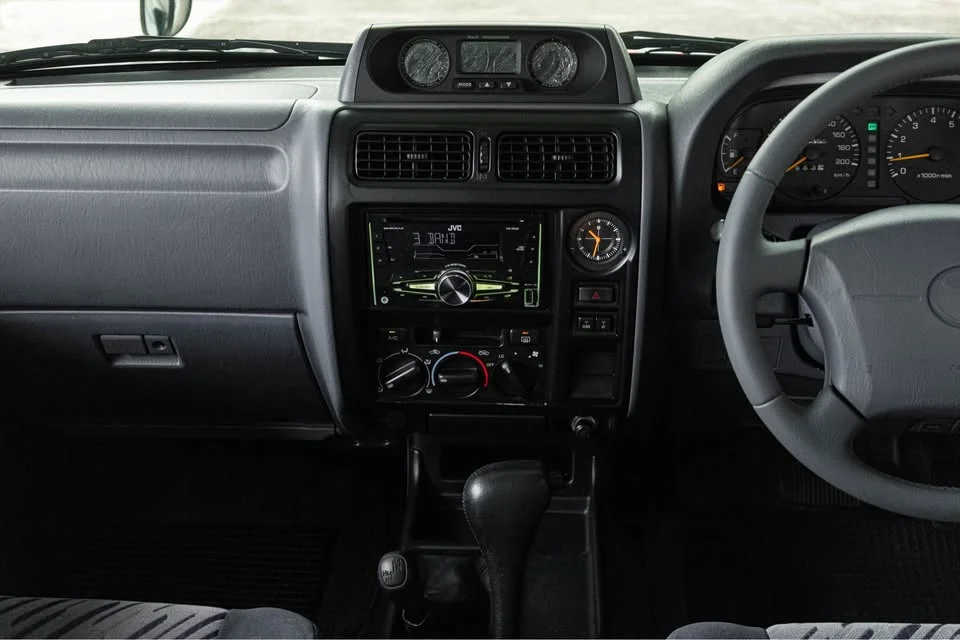 1997 Toyota Land Cruiser Prado J90 3