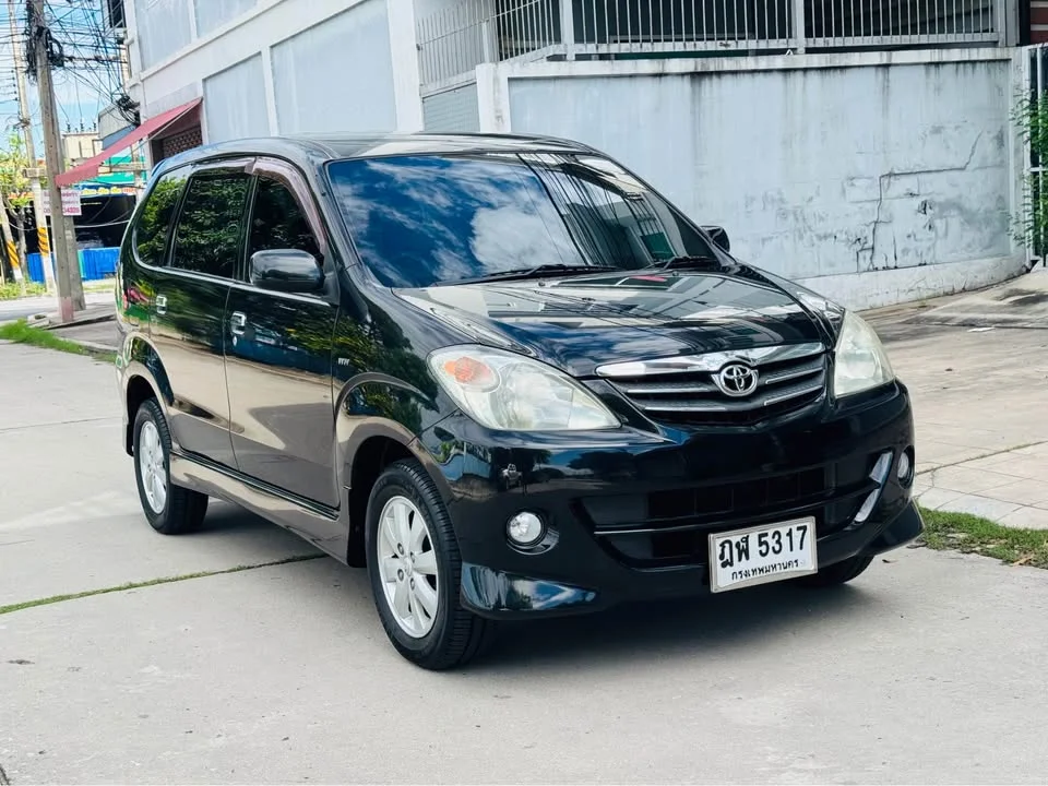 2010 Toyota Avanza I 2