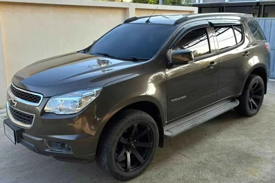 2013 Chevrolet TrailBlazer II 3