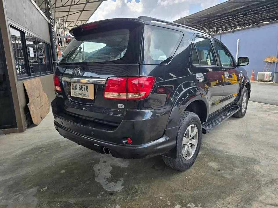 2007 Toyota Fortuner I 3