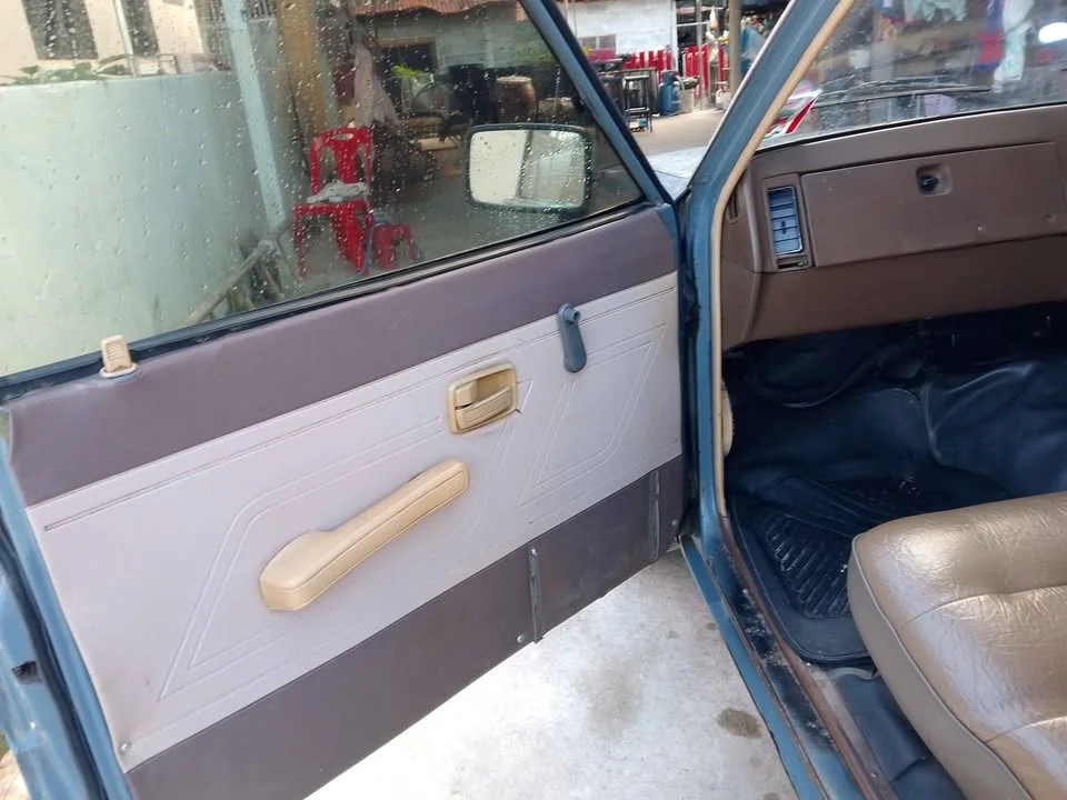 1990 Isuzu Faster KB II 3
