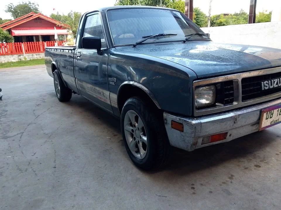 1990 Isuzu Faster KB II 2