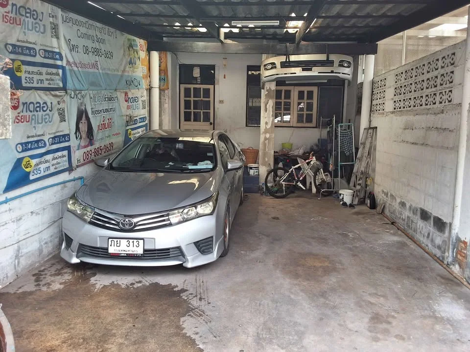 2014 Toyota Corolla Altis XI (E170) 3