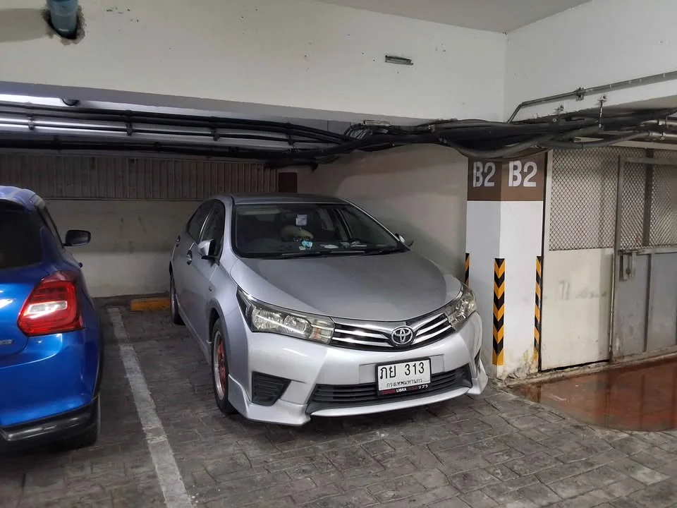 2014 Toyota Corolla Altis XI (E170) 2