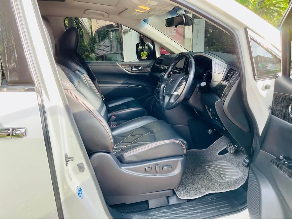 2014 Nissan Elgrand III (E52) 2
