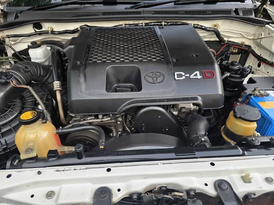 2009 Toyota Fortuner I 3