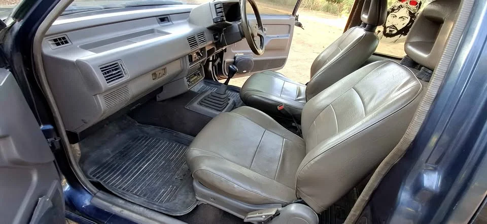 1995 Isuzu TFR III 3