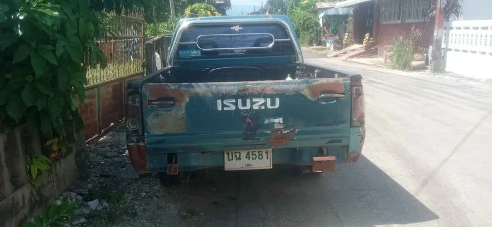 1992 Isuzu TFR III 2