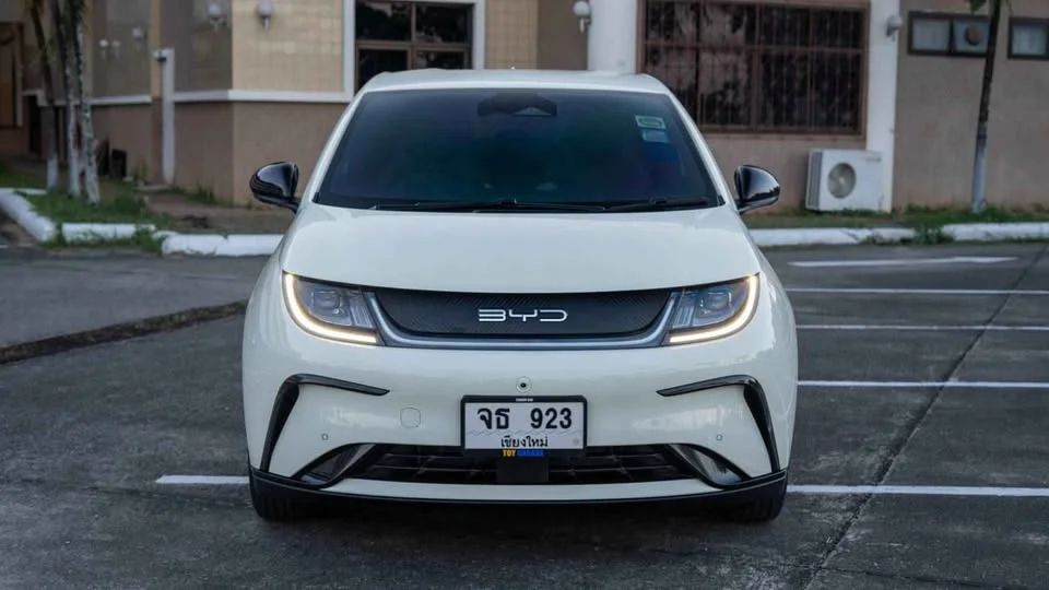 2023 BYD Dolphin 3