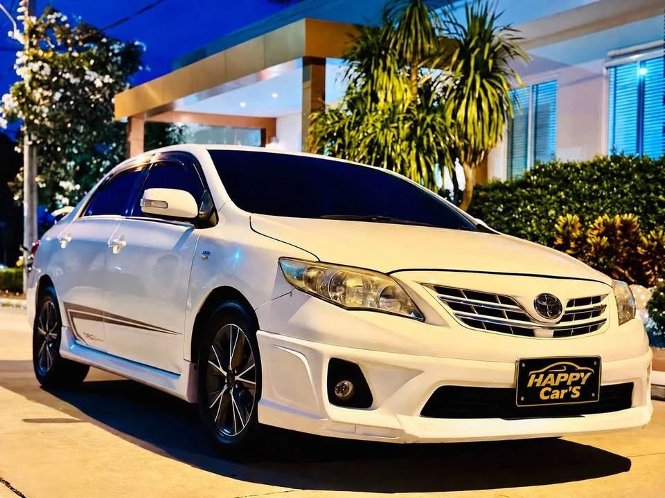 2013 Toyota Corolla Altis X (E140) 2