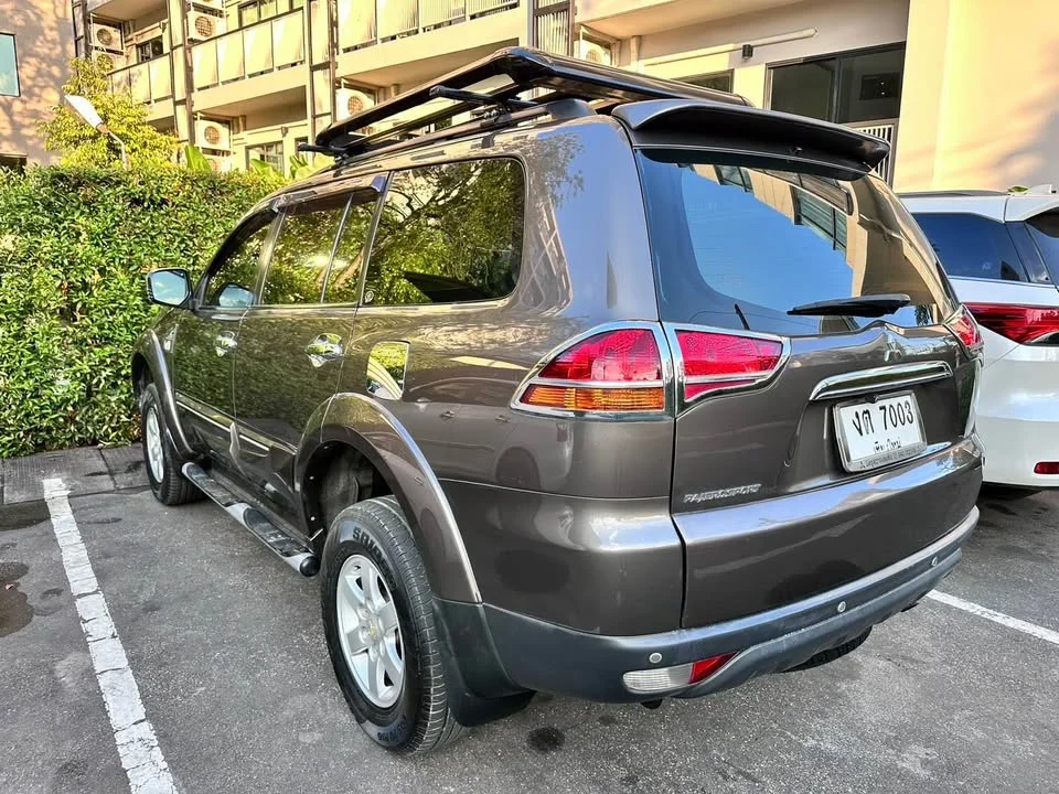 2011 Mitsubishi Pajero Sport II 3