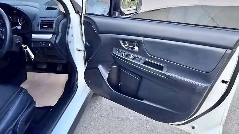 2013 Subaru XV I 3