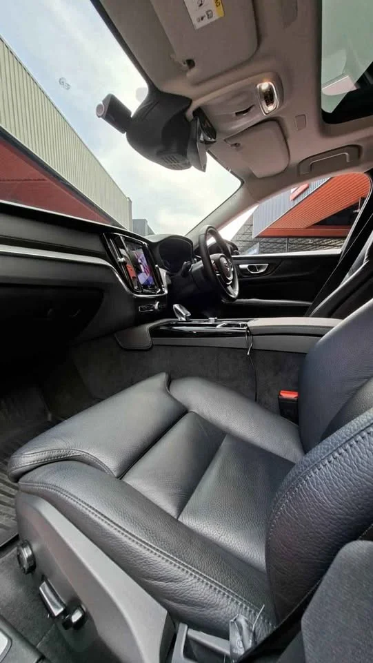 2021 Volvo V60 II 2