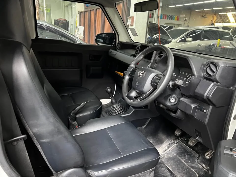 2024 Toyota Hilux Champ AN110 3