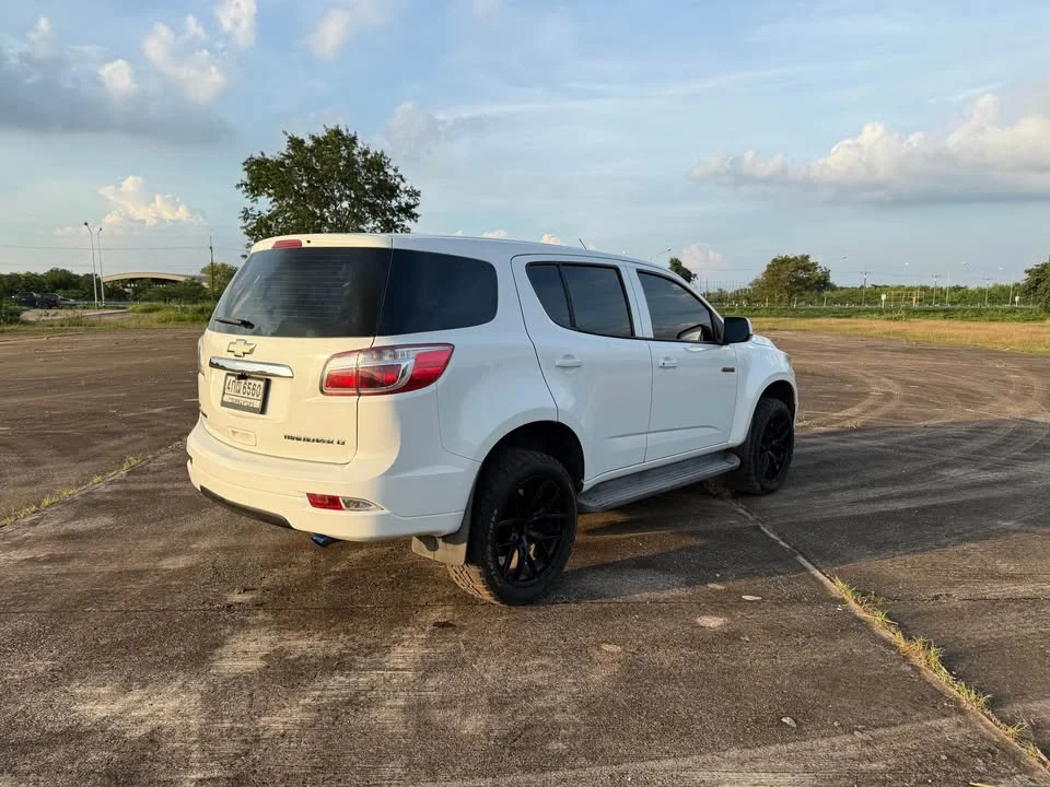 2014 Chevrolet TrailBlazer II 3
