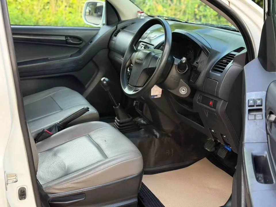 2017 Isuzu D-Max II (RT) 3