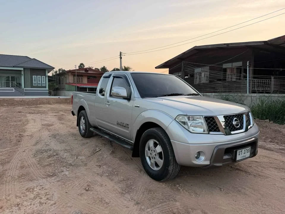 2013 Nissan Navara II 2