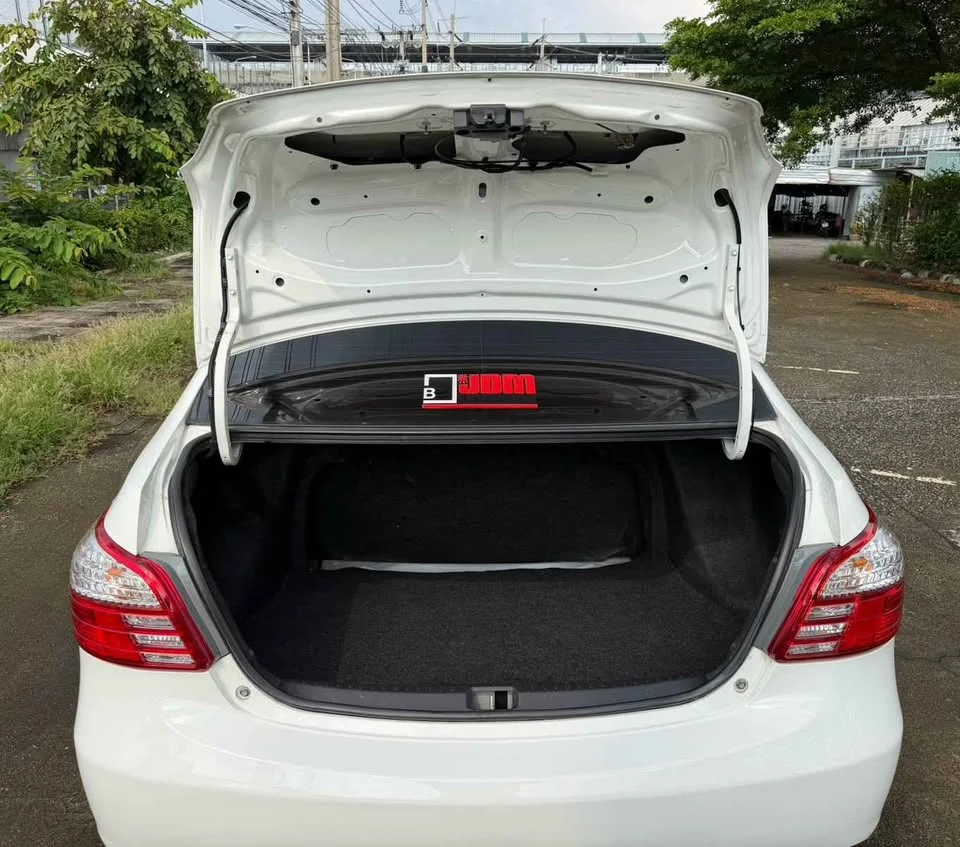 2013 Toyota Vios II 3