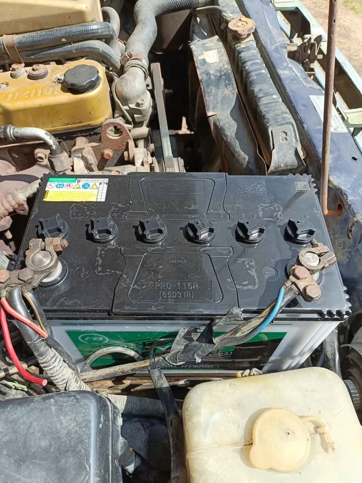 1992 Isuzu TFR III 3