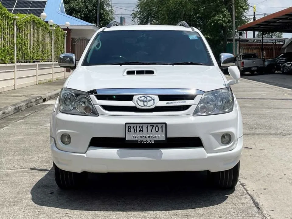 2008 Toyota Fortuner I 2