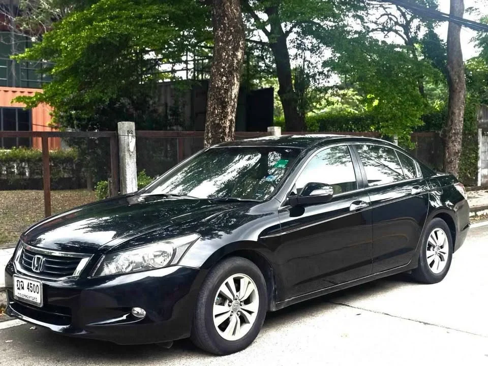 2009 Honda Accord VIII 2