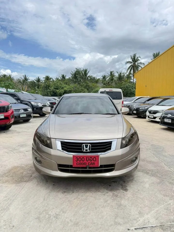 2008 Honda Accord VIII 2