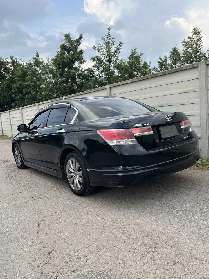 2012 Honda Accord VIII 2