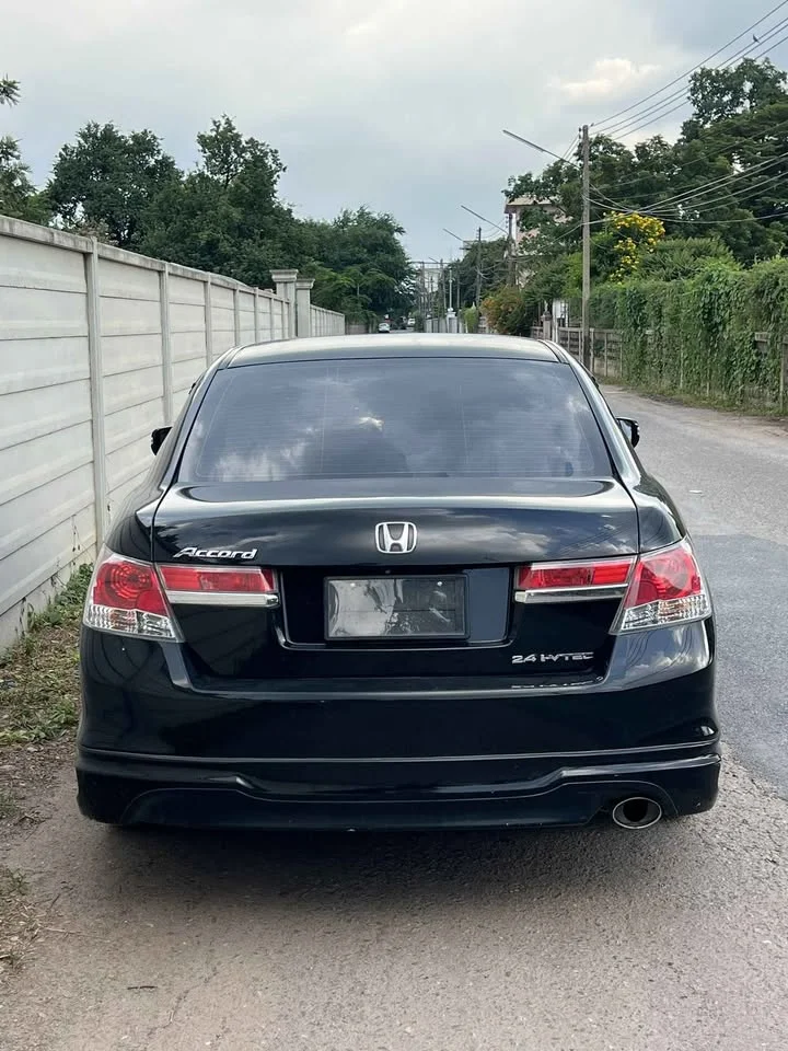 2012 Honda Accord VIII 3